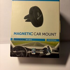 Wizgear Universal Air Vent Magnetic Car Mount Phone Holder. New in Box